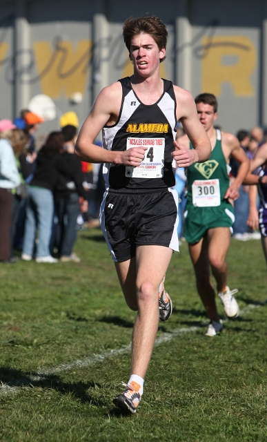 NCS XC D2 Boys-031.JPG - 2009 North Coast Section Cross Country Championships, Hayward High School, Hayward, California